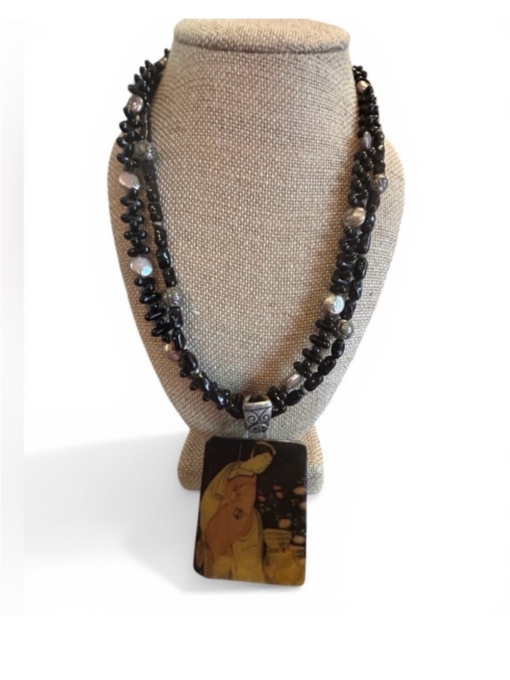 Vintage Chico’s Geisha Pendant Black Glass Necklace
